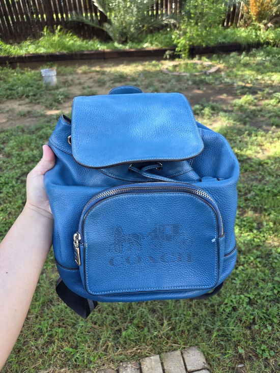 coach backpack blue images West Bag Baseball Print - CAX47 Crossgrain leather Inside zip cell phone and multifunction pockets Inside laptop sleeve Zip closure recycled polyester lining Top handle with 3 drop Outside zip pocket Luggage sleeve Adjustable shoulder straps 11 3/4 (L) x 15 3/4 (H) x 4 3/4 (W) Style No. COACH CHARTER BACKPACK WITH SIGNATURE